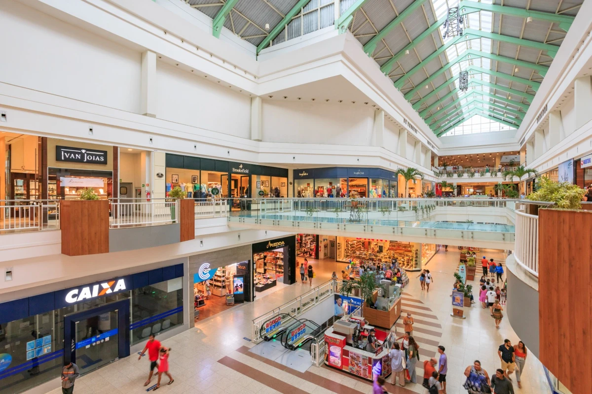 Feriado do Dia do Trabalhador altera horários do comércio em Salvador e RMS