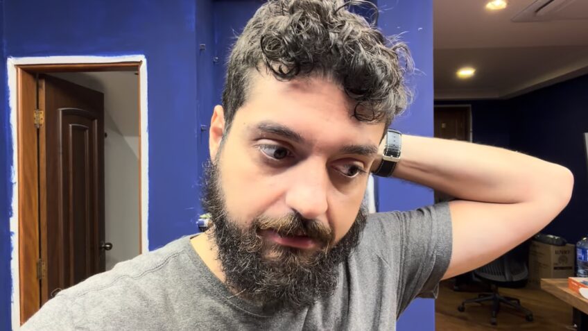 YouTube derruba novo canal de Monark dias após lançamento