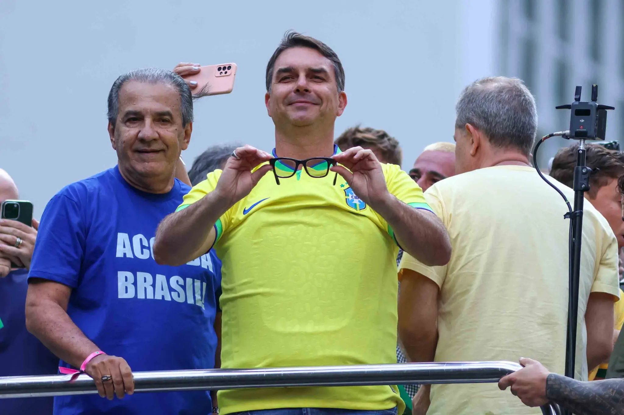 Malafaia anuncia apoio a Flávio Bolsonaro