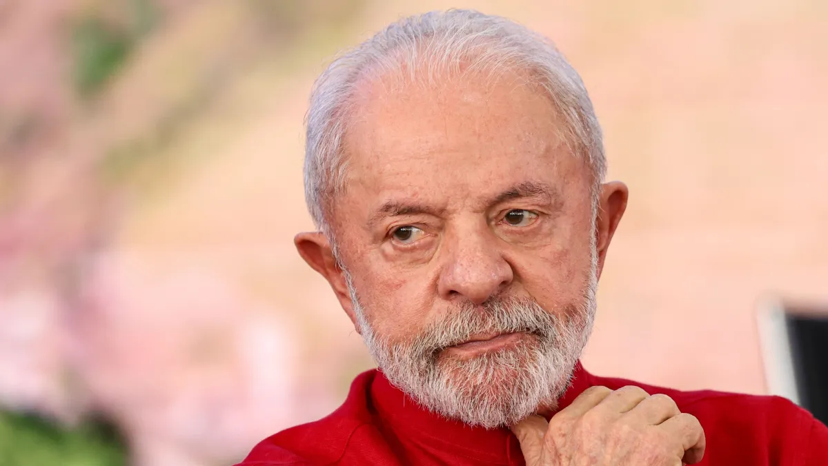 Lula lidera numericamente Flávio em novo levantamento Quaest