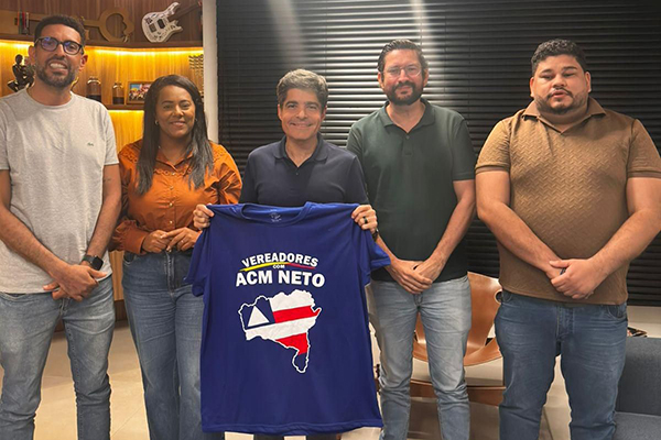 Movimento Vereadores com ACM Neto supera 500 adesões em menos de um mês