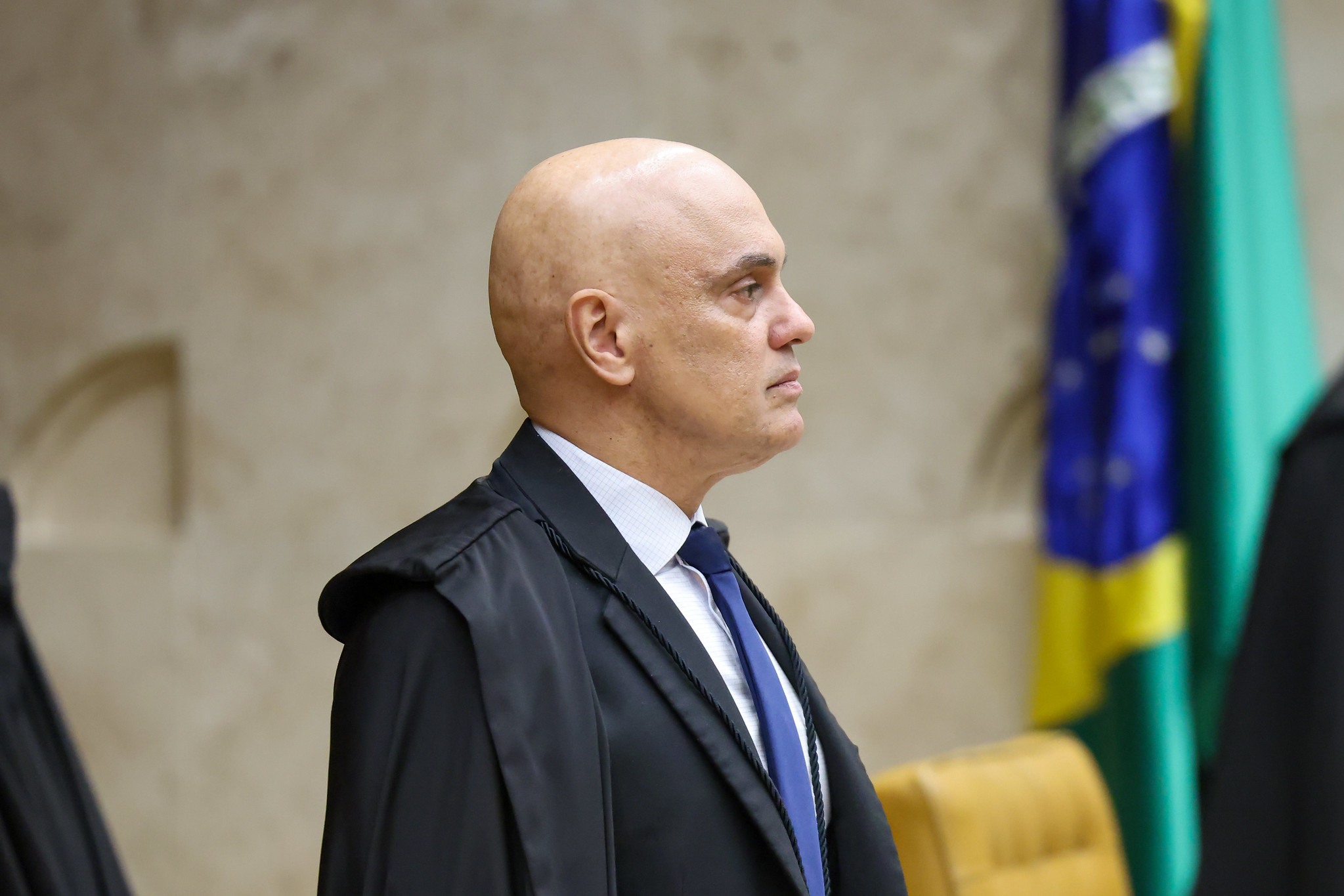 Revelação em delação rejeitada expõe novo acordo milionário ligado à esposa de Moraes
