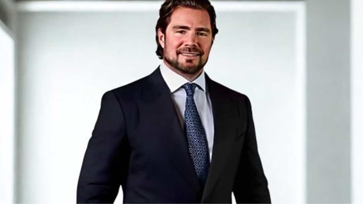 Vorcaro cita pedido de Flávio Bolsonaro para filme sobre o pai em nova delação
