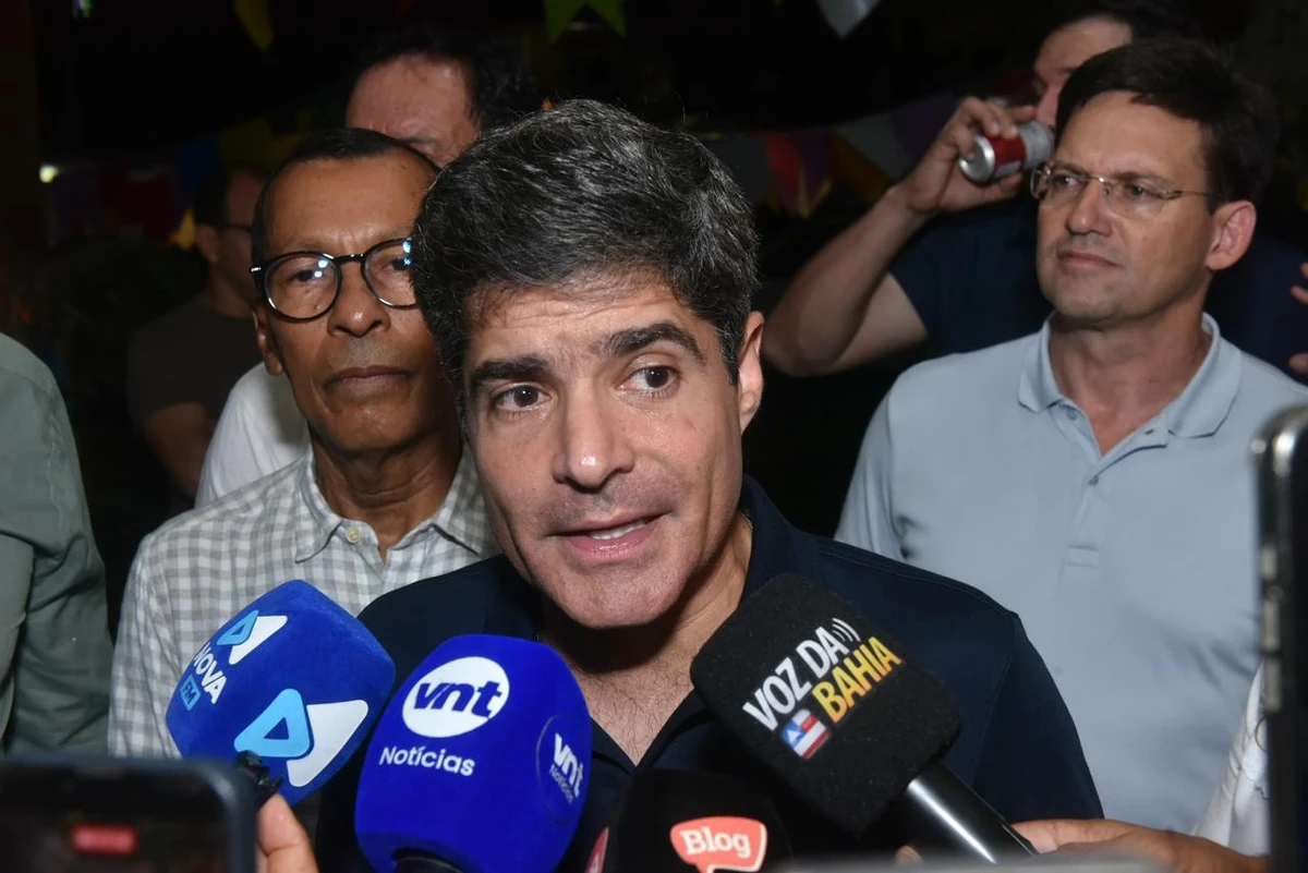 ACM Neto tranquiliza após susto em voo de pré-campanha