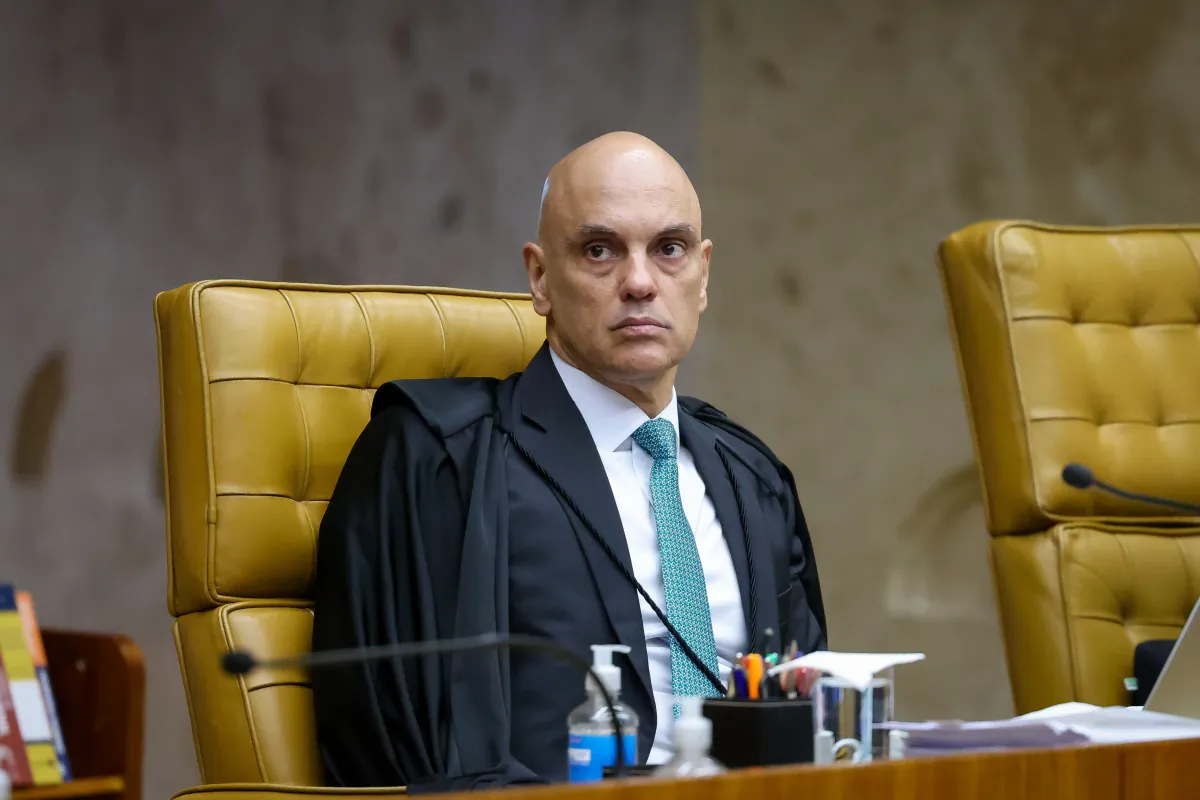 Itália cita falta de imparcialidade de Moraes ao negar extradição de Carla Zambelli