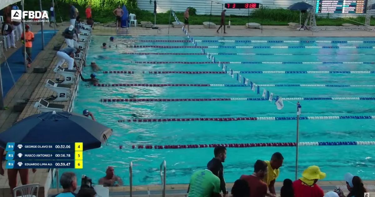 Nadador de 68 anos morre durante campeonato de natação em Salvador