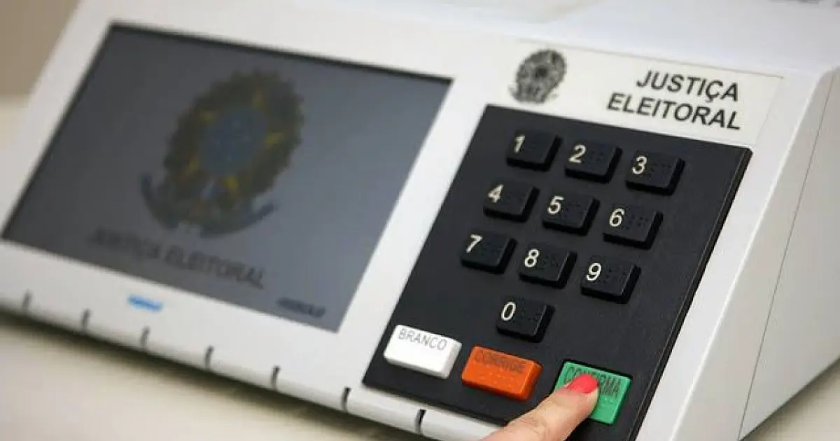 PT e PL desrespeitam regras eleitorais e pagam por ataques a rivais nas redes