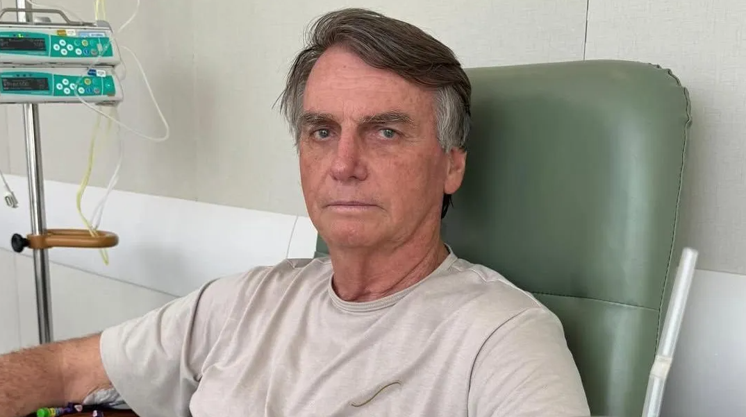 Defesa de Bolsonaro informa ao STF paradeiro de espingarda registrada em seu nome
