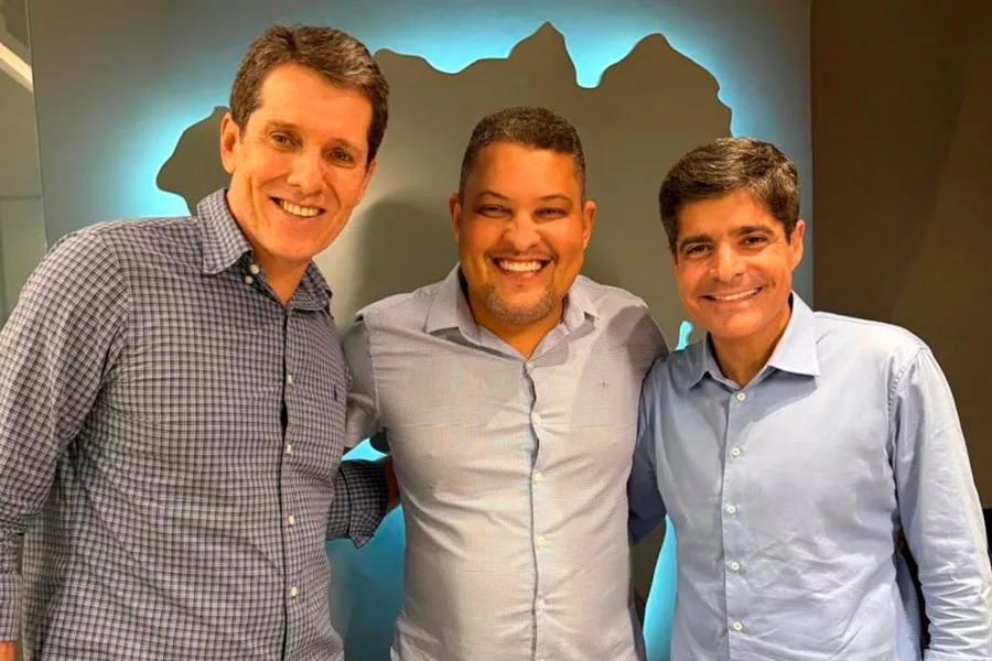 Presidente da Câmara de Teixeira de Freitas confirma candidatura a deputado federal