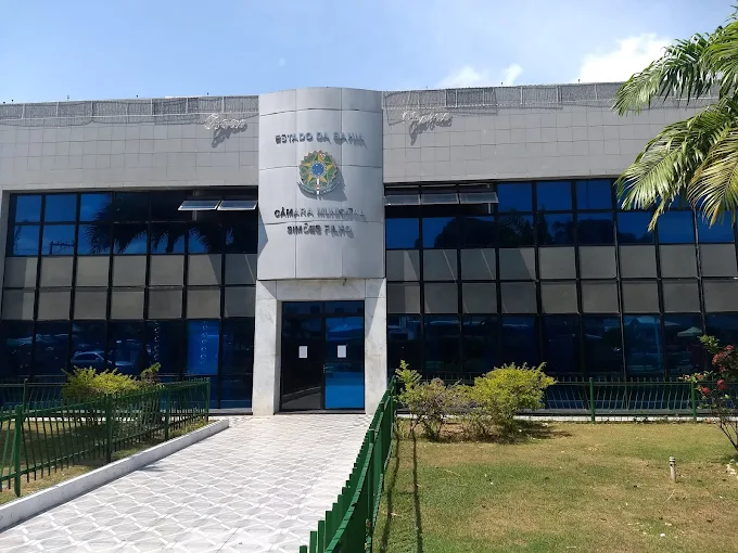 Vereadores de Simões Filho cobram Jerônimo Rodrigues por obras paralisadas e falta de água