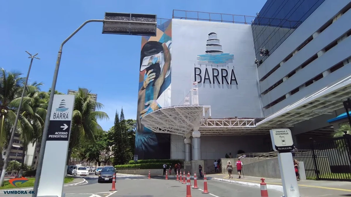 Shopping Barra se manifesta sobre circulação de condenado por massacre em cinema