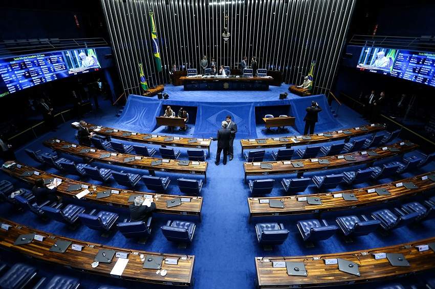 Senado aprova aposentadoria especial para agentes de saúde