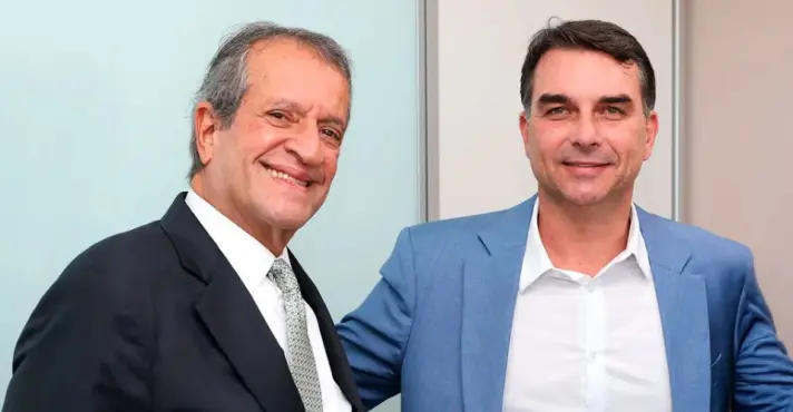 Valdemar diz que sabia da foto de Flávio Bolsonaro com Sicário há mais de um mês
