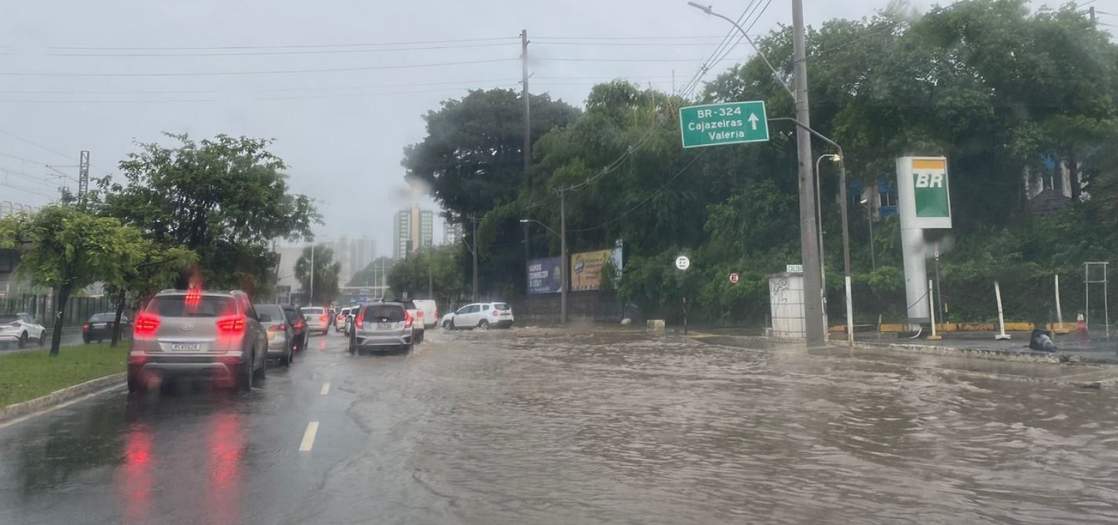 INMET emite alerta amarelo de chuvas fortes para Bahia e Sergipe