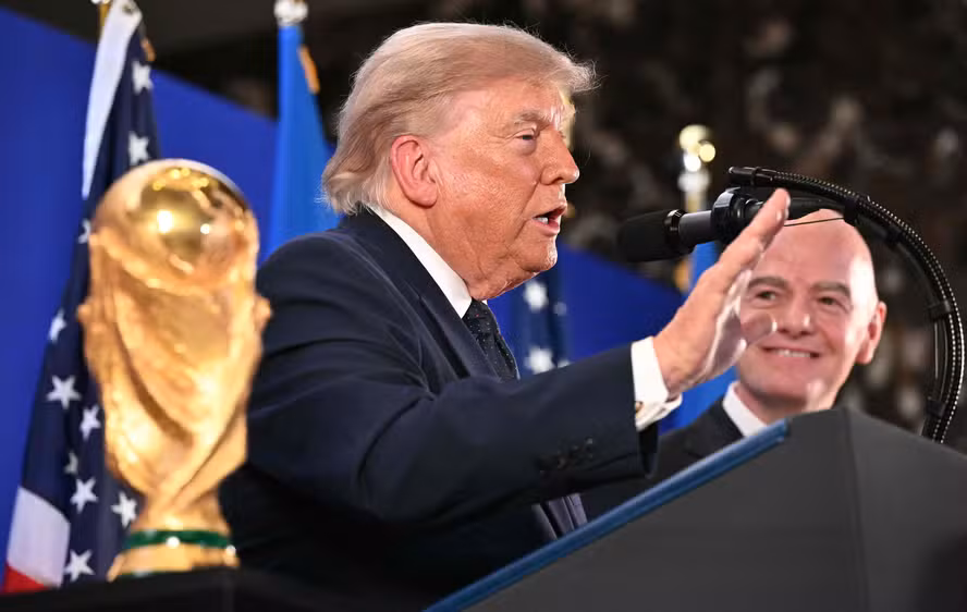 Donald Trump nega conversa com Gianni Infantino sobre projeto da FIFA