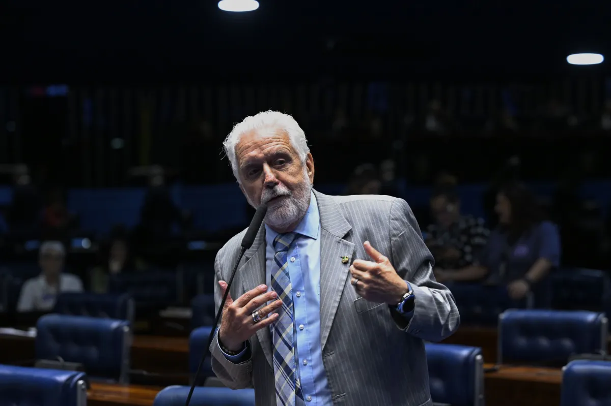 PF identifica dezenas de telefonemas entre Jaques Wagner e ex-sócio do Master