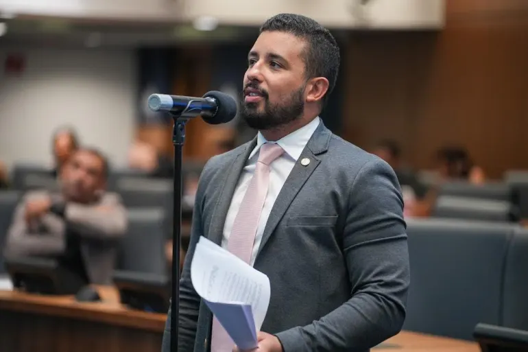 Yuri Moura enfrenta pedido de punição no Psol