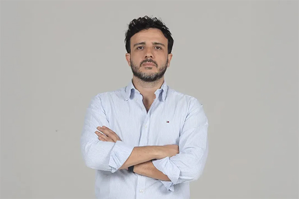Renan Santos registra candidatura e declara R$ 795 mil em bens