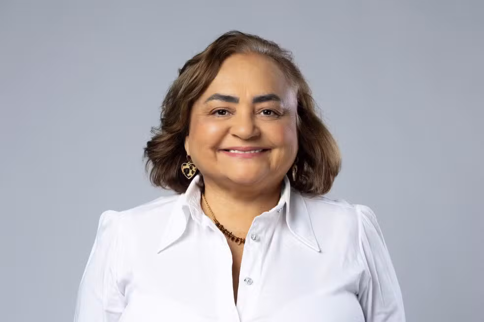 Candidata declara R$ 2 bilhões ao TSE