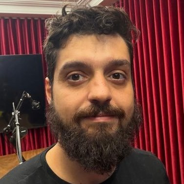 Monark revela experiência sexual com mulher trans