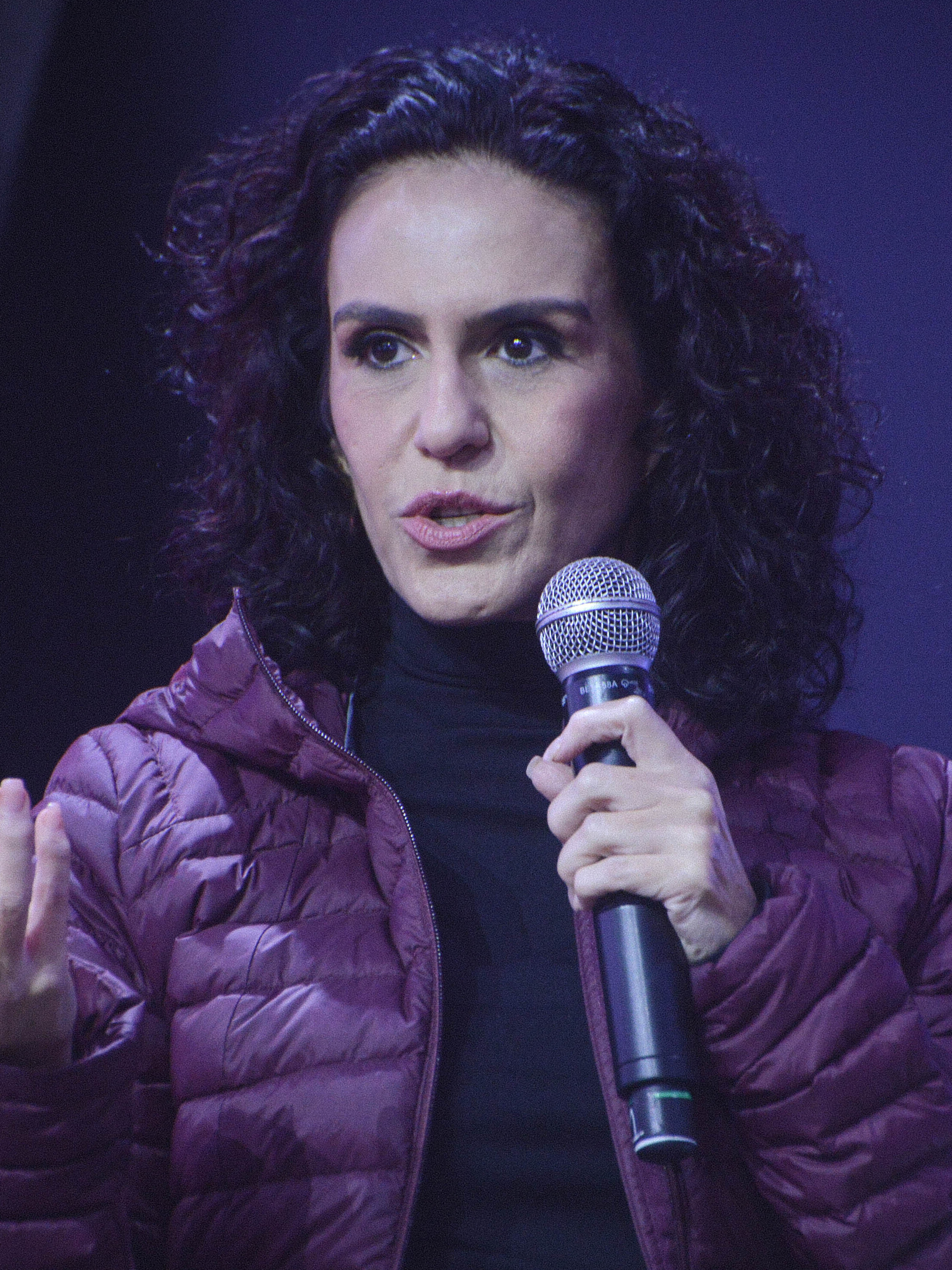 Malu Gaspar critica Moraes por decisão sobre sigilo de fonte