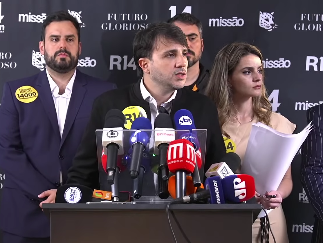 Meta tira do ar perfis de Renan Santos após decisão de Toffoli
