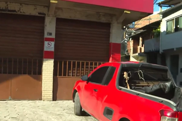 Incêndio atinge padaria na Liberdade e causa prejuízo de R$ 30 mil