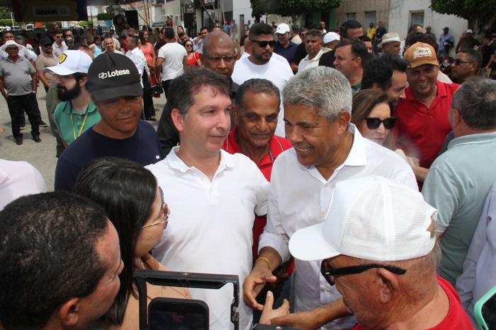 Carlinhos Sobral é alvo de investigação sobre uso eleitoral do Fundeb em Coronel João Sá; político nega