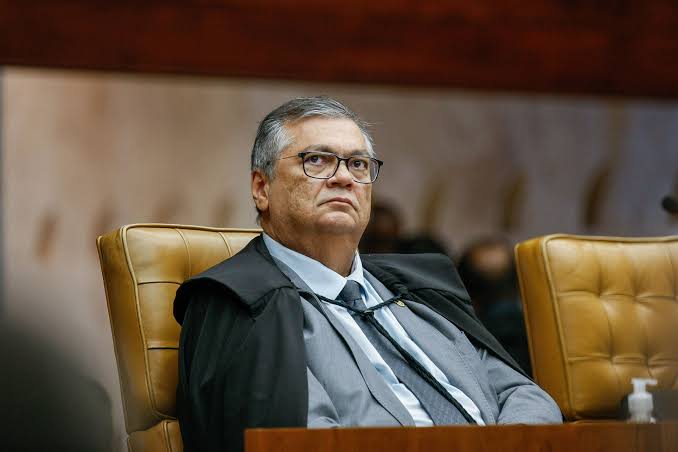 Dino reintegra Andrei Rodrigues e Leandro Almada na PF