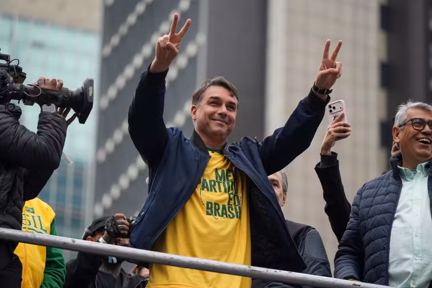 Flávio acusa Dino em Boa Vista