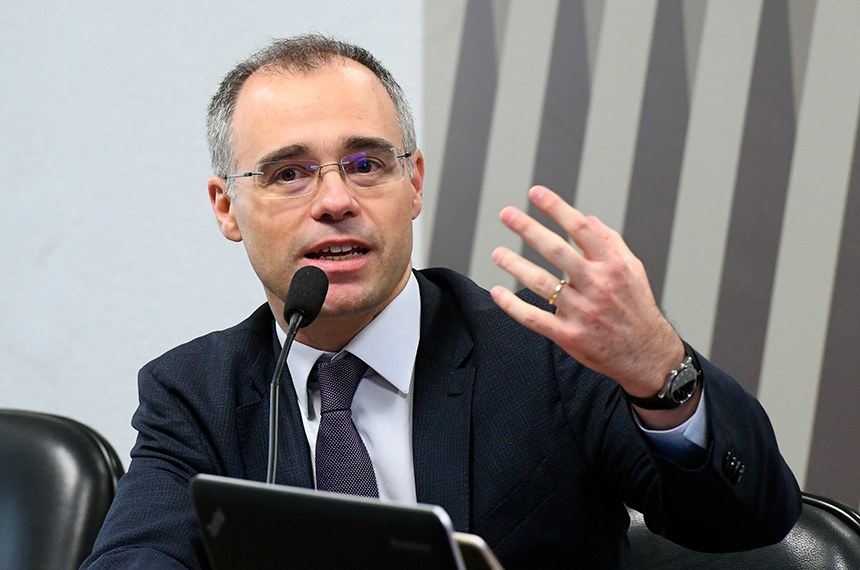 Instituto ligado a Mendonça recebeu R$ 5 milhões de ex-sócio de Vorcaro
