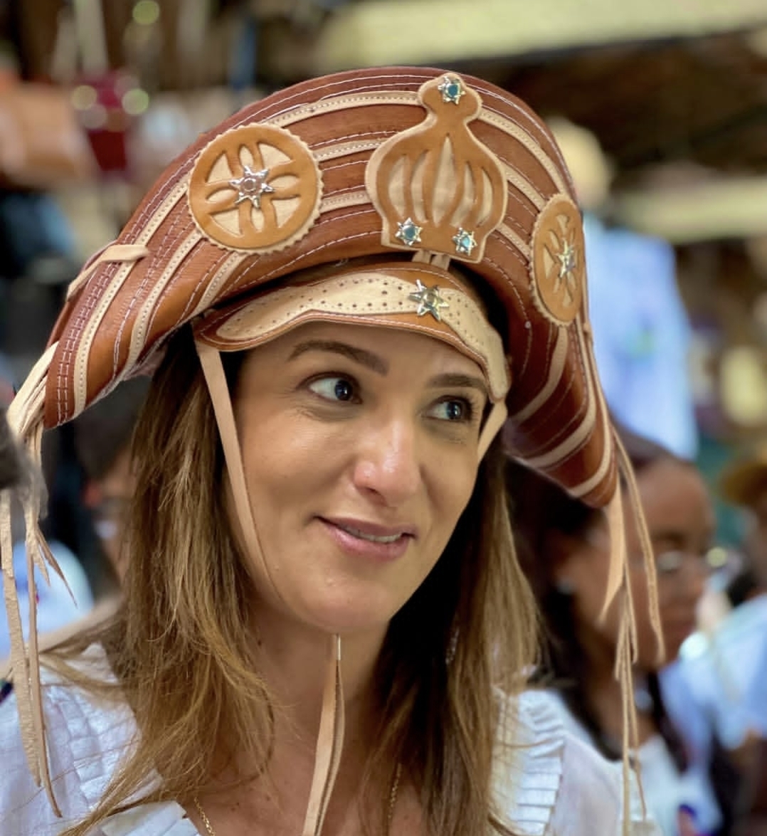 Deputada Roberta Roma permanece internada após infarto durante agenda de campanha