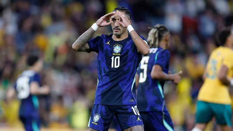 Brasil e Austrália vão ao intervalo em 2 a 2
