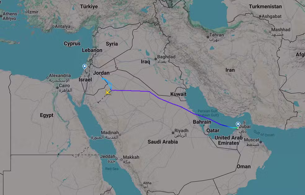 Voo da Flydubai para Tel Aviv desvia após briga entre pilotos