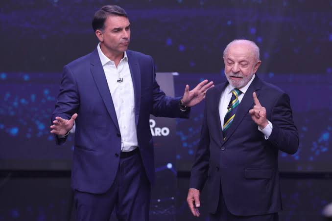 Flávio e Lula intensificam confronto por sigilos