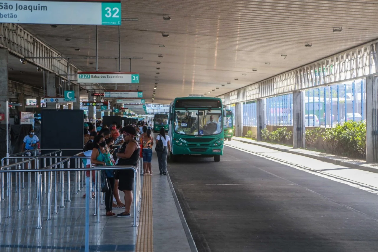 Salvador amplia pagamento de ônibus por QR Code